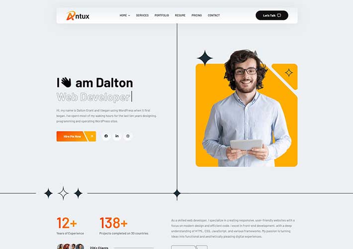 網頁開發運營設計師個人簡歷網站HTML模板